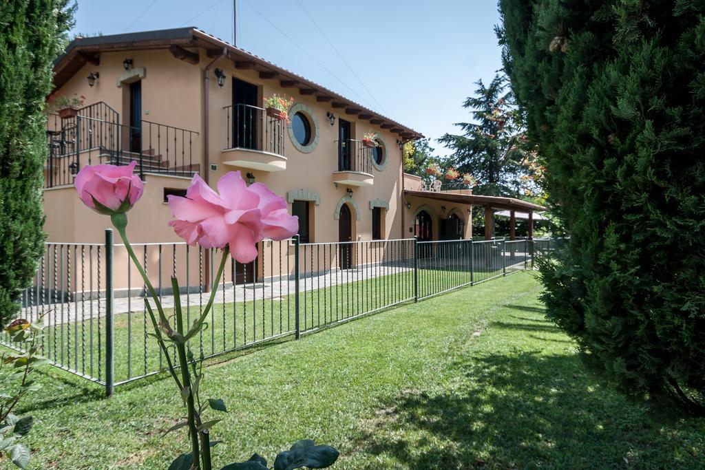 Relais Villaggio Azzurro Рим Екстер'єр фото