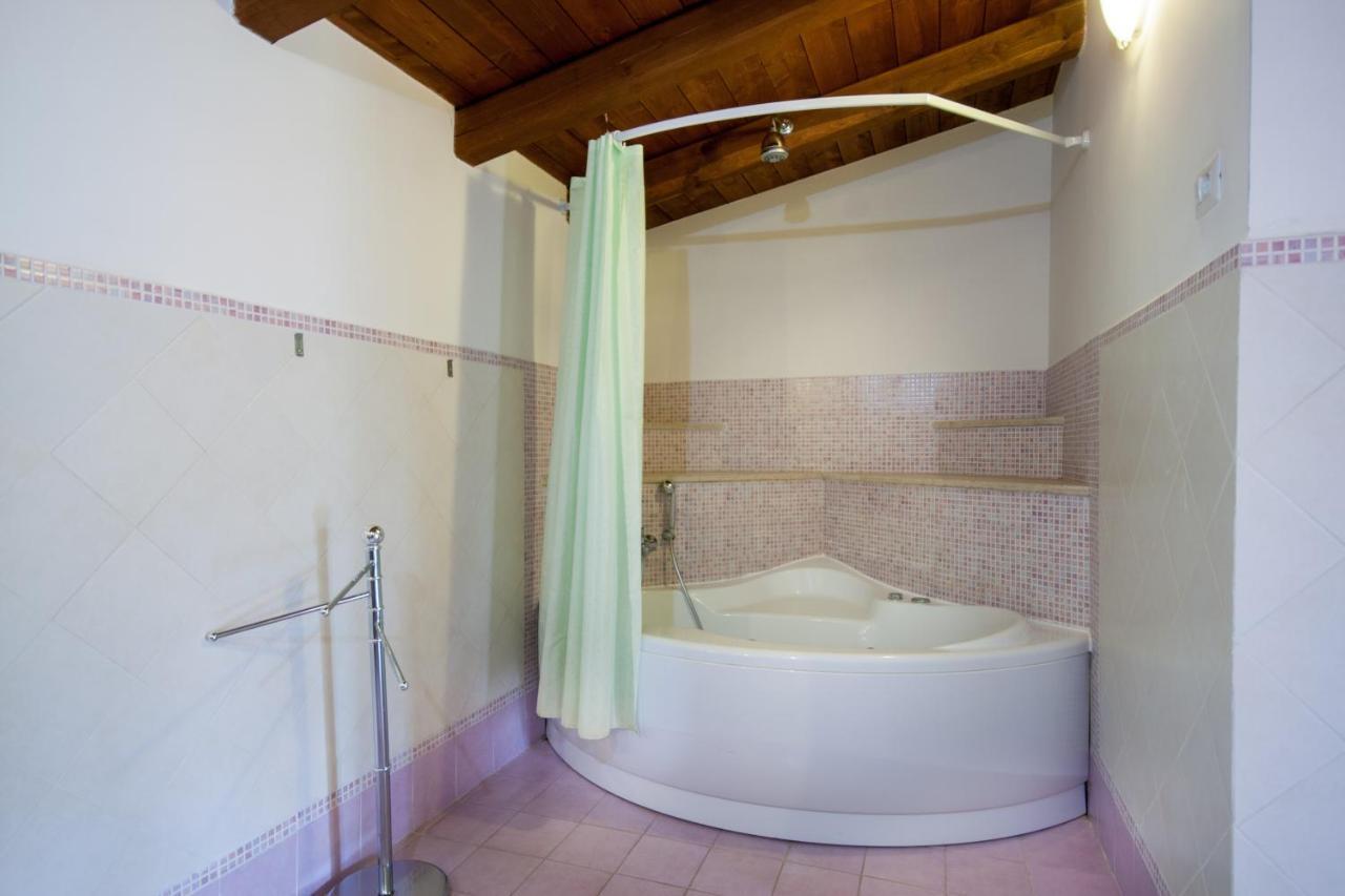 Relais Villaggio Azzurro Рим Екстер'єр фото